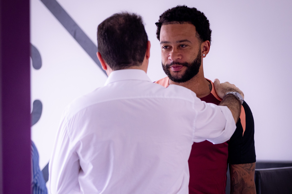 Novela perto do fim? Marcelo Paz revela detalhes de oferta de renovação com Memphis