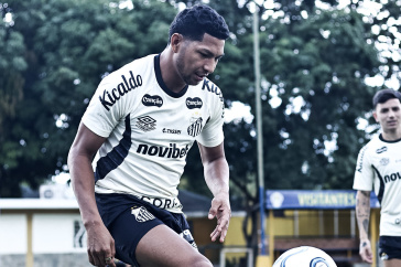 Atacante de rival revela conversas com Dorival J�nior e diretoria do Corinthians no in�cio do ano