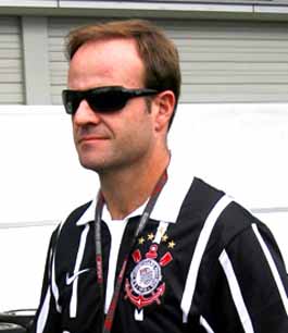 Barrichello homenageia Corinthians no carro da Indy