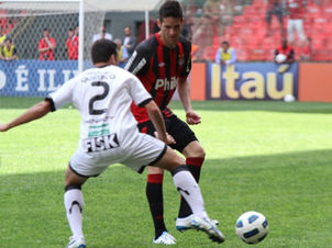 Marcelo Oliveira est fora da partida contra o Corinthians
