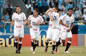 Chico comemorando o gol de empate do Corinthians