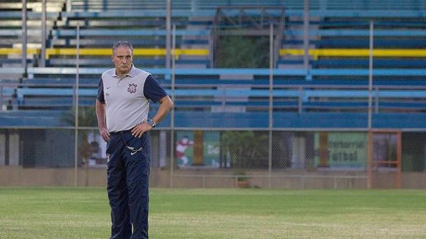 Corinthians trabalha bola area em primeiro treino no Equador para jogo decisivo