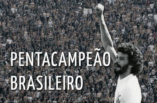 Em cima do Palmeiras o Corinthians foi penta campeo brasileiro em homagem a Scrates