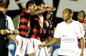 O Corinthians perdeu a invencibilidade de dez nove jogos no brasileiro