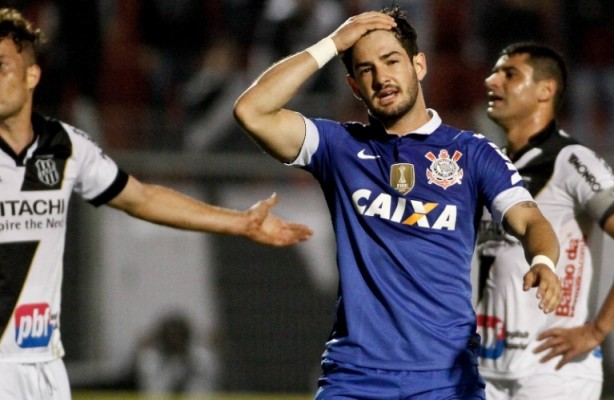 O Corinthians segue sem conseguir reagir no Brasileiro