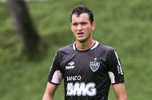Rver pode vir jogar no Corinthians em 2012