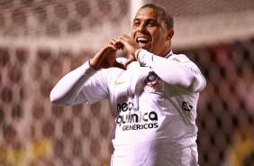 Roanldo fez o gol do Corinthians