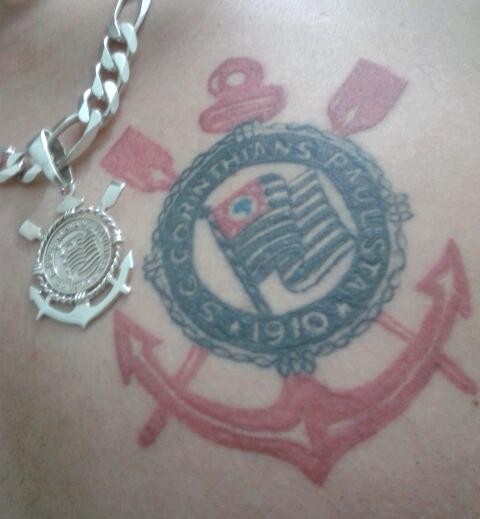 Tatuagem do Corinthians do BetO