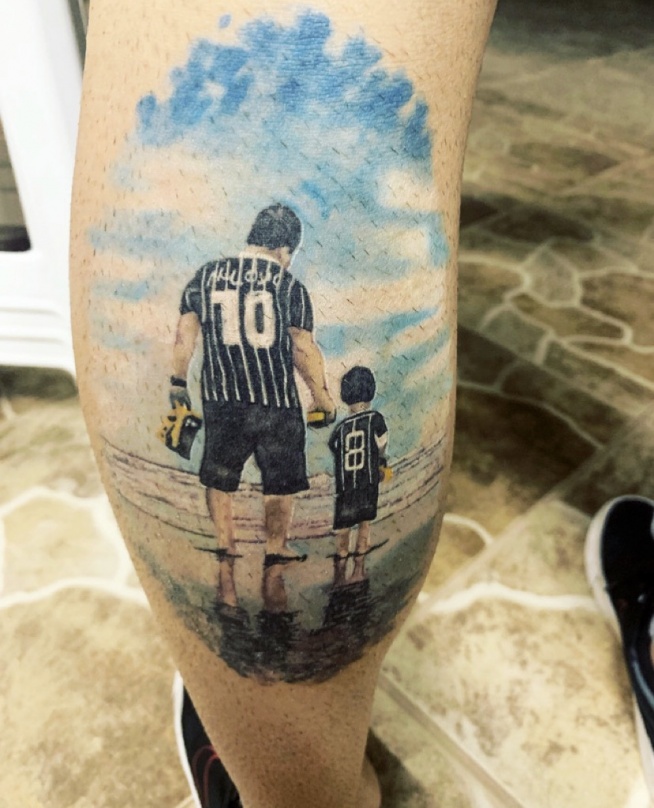 Tatuagem do Corinthians do Adriano