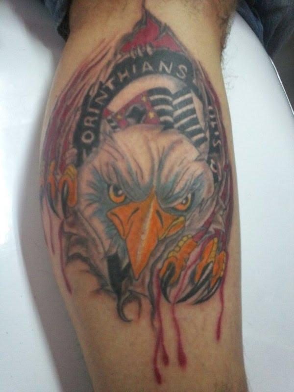 Tatuagem do Corinthians do Anderson