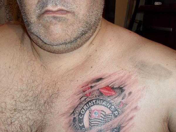 Tatuagem do Corinthians do Carlos
