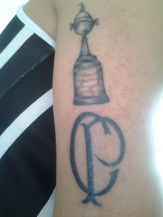 Tatuagem do Corinthians do clayton