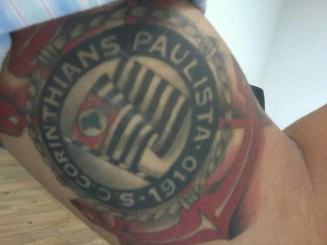 Tatuagem do Corinthians do Denis