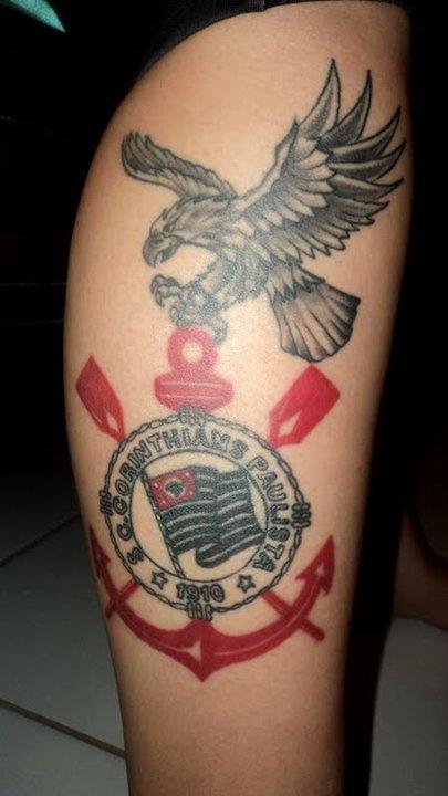 Tatuagem do Corinthians da L�via
