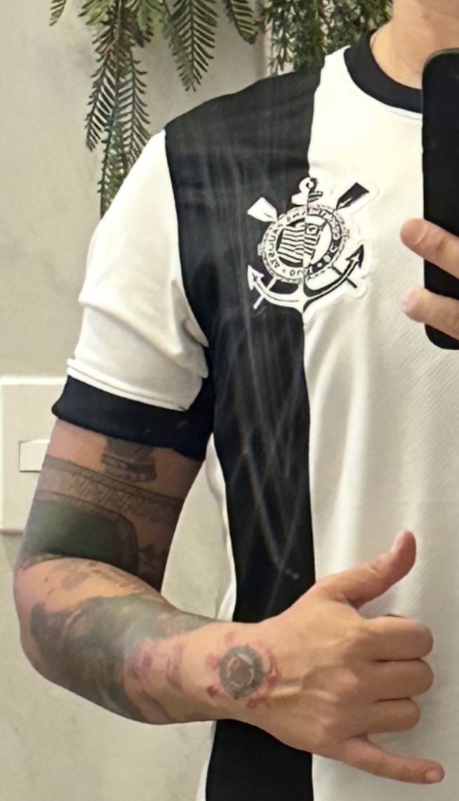 Tatuagem do Corinthians do M�rio