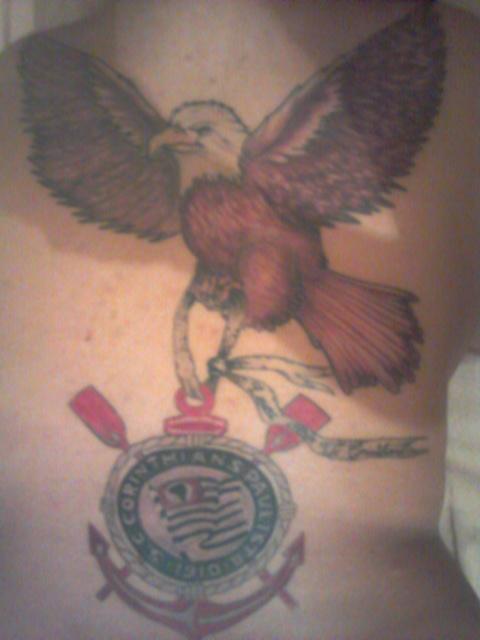 Tatuagem do Corinthians da NAYARA