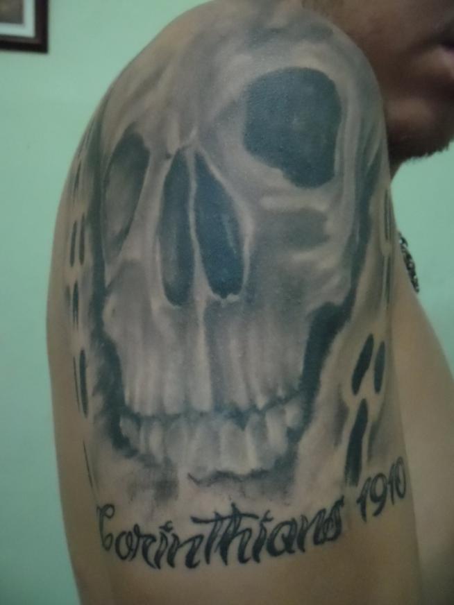Tatuagem do Corinthians do Odirlei