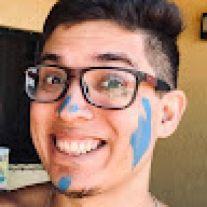 Carlos Mac�do