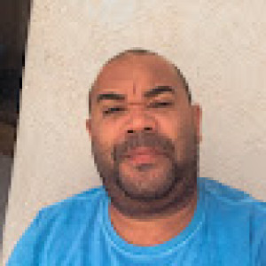 Everton Lob�o