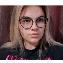 M��h