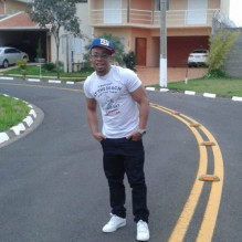 DAVI