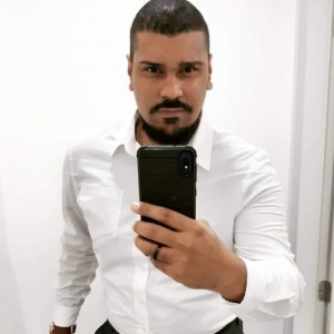 alex