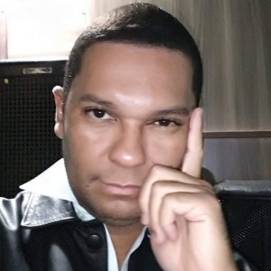 Almir Polivalente
