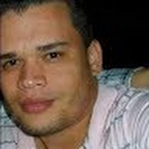 ANDR� BARRETO