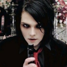 Gerard Way S2