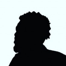 J�