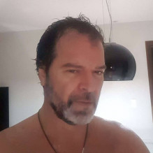 Oliver Tavares