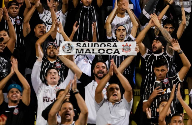 Torcida do Corinthians esgota ingressos para deciso do Paulista