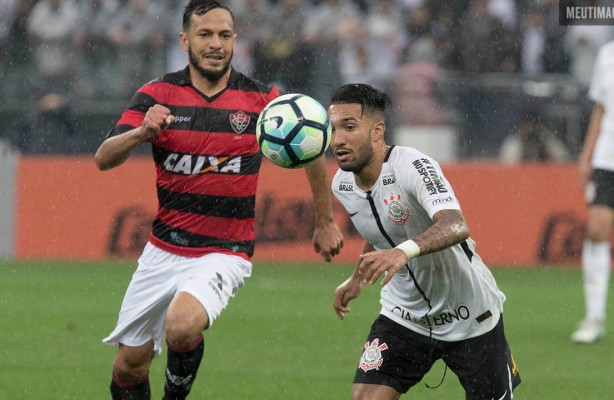 VÍDEO: Melhores momentos Corinthians 0 x 1 Vitória 