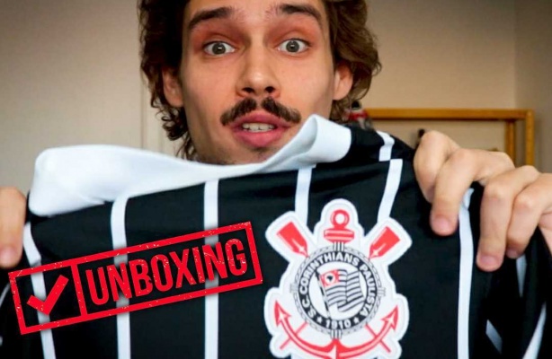 Unboxing: nova camisa preta listrada do Corinthians 2020/21 | Surpresa do Cssio (!!!) na embalagem