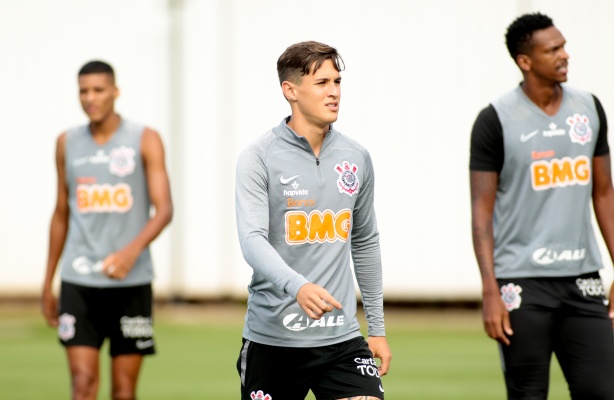 Notícias do Corinthians | Timão se reapresenta no CT, mais um atleta infectado e promoção de lateral