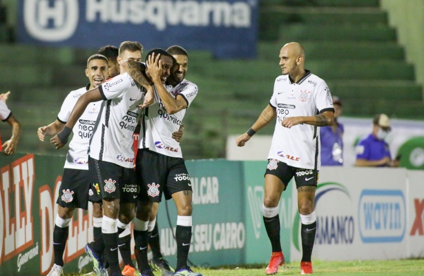 Notícias do Corinthians | Cauê marca e Timão vence em Campinas. Veja como foi!