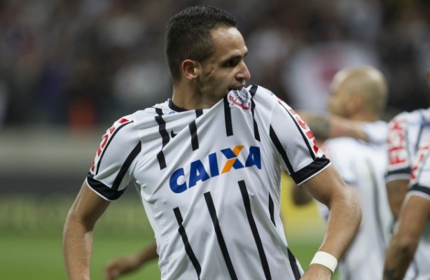 Renato Augusto rescinde e est livre para acerto com o Corinthians - Rapidinhas
