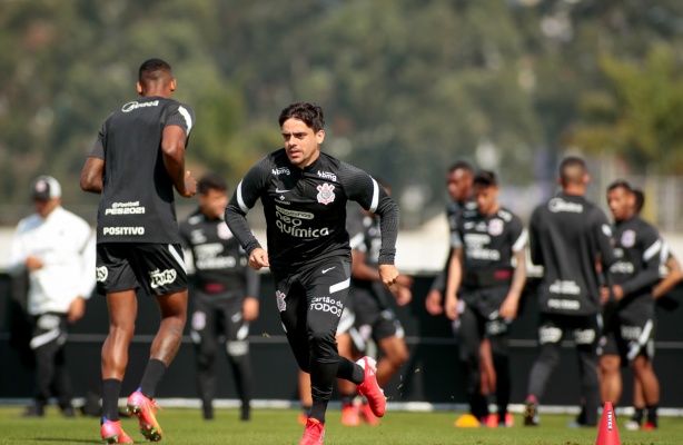 Corinthians com novidade para o clssico | E o Roger Guedes? | Messi Livre