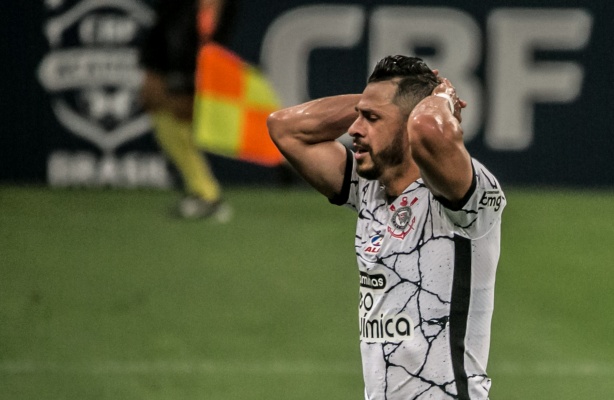 Corinthians empata em casa | Coletiva Sylvinho | Confira a anlise - Rapidinhas