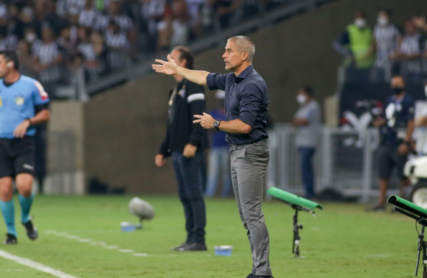 Corinthians  derrotado em BH | Coletiva de Sylvinho | Veja como ficou a tabela - Rapidinhas