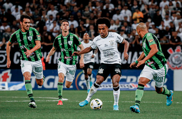 Corinthians é o time que menos finaliza no Brasileirão
