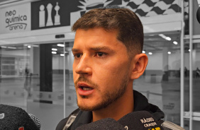 VDEO: Hugo cita treinos tticos mirando evoluo e comenta bastidores do Corinthians