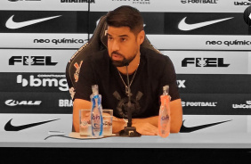 VDEO: Fausto Vera e Palcios: Antnio Oliveira abre o jogo sobre os jogadores do Corinthians
