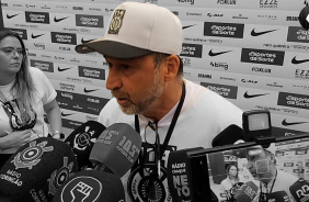 Augusto Melo fala de preocupa��o sobre pedido de impeachment e janela de contrata��es do Corinthians