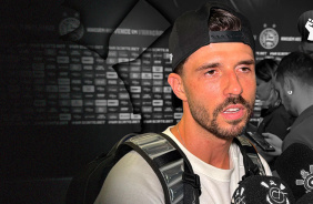 Hector comenta sentimento aps primeiro gol, disputa pelo ataque e experincia em ser campeo