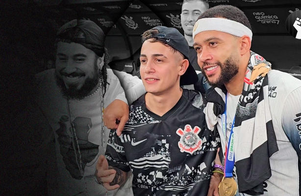 Memphis Depay, Gabriel Medina e Hariel no gramado comemorando o 31 ttulo paulista do Corinthians