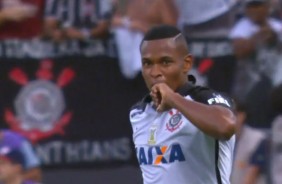 Alan Mineiro faz o terceiro gol do Corinthians contra o Red Bull
