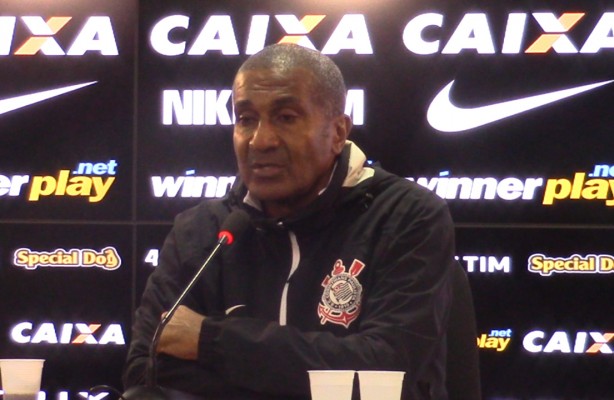 Aps falha, treinador revela conversa com Pedro Henrique: 'Vai ser um dos grandes do Corinthians'