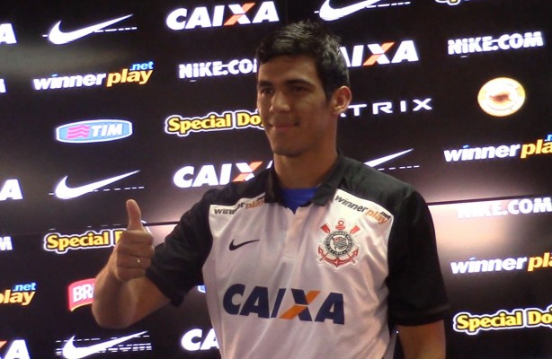 Apresentado, Balbuena fala sobre sondagens do So Paulo: Eu preferi jogar no Corinthians