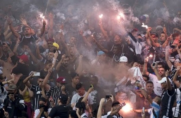 Treino do Timo leva 7 mil torcedores na Arena Corinthians